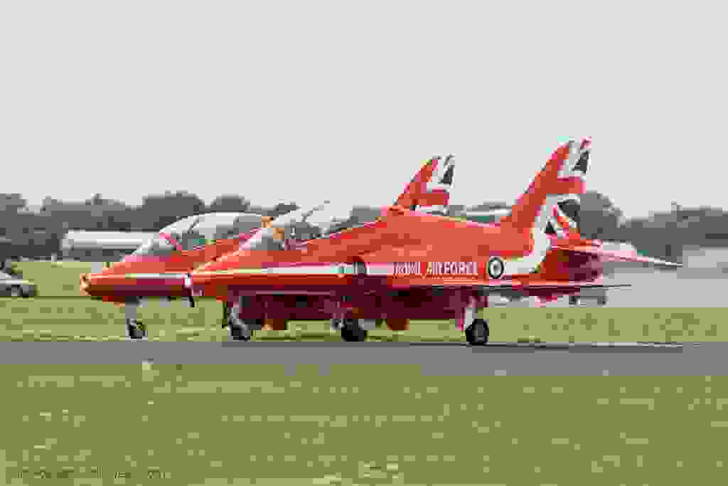 Hawk - Red Arrows - Royal Air Force - Armée de l'Air - Royaume-